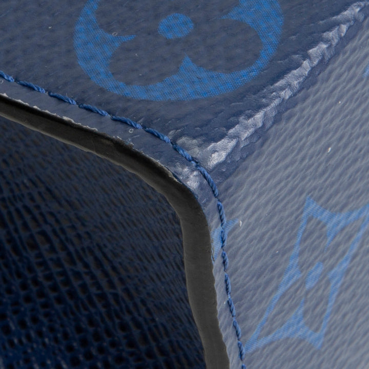 LOUIS VUITTON Pochette Voyage MM Taigarama