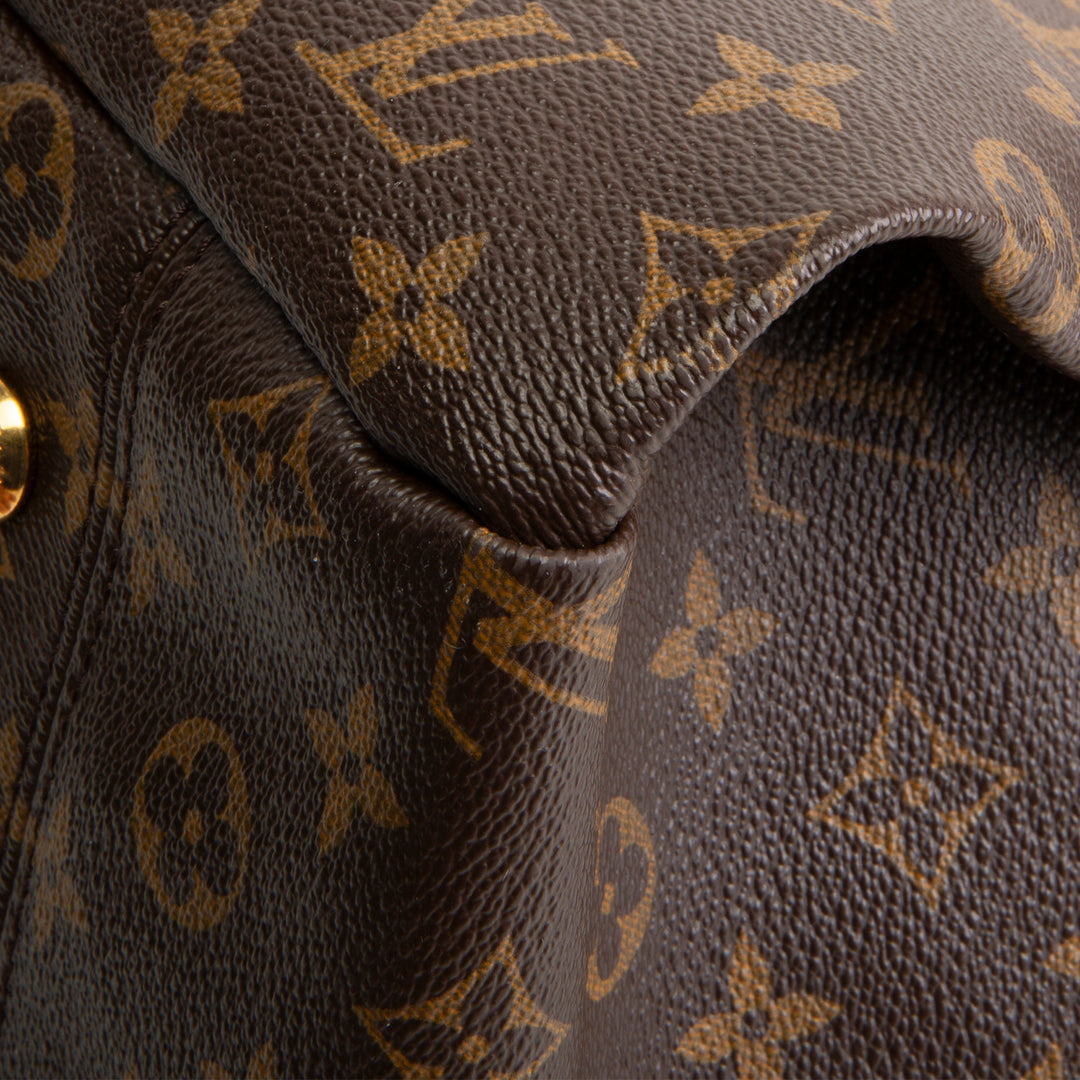 LOUIS VUITTON Artsy Monogram