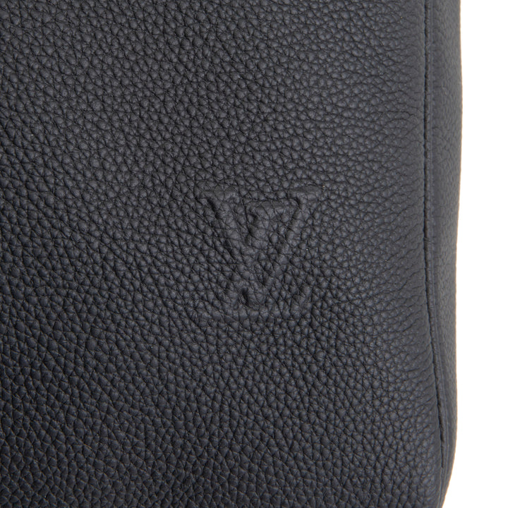LOUIS VUITTON Taurillon Leather Keepall Bandouliere 50 - Black