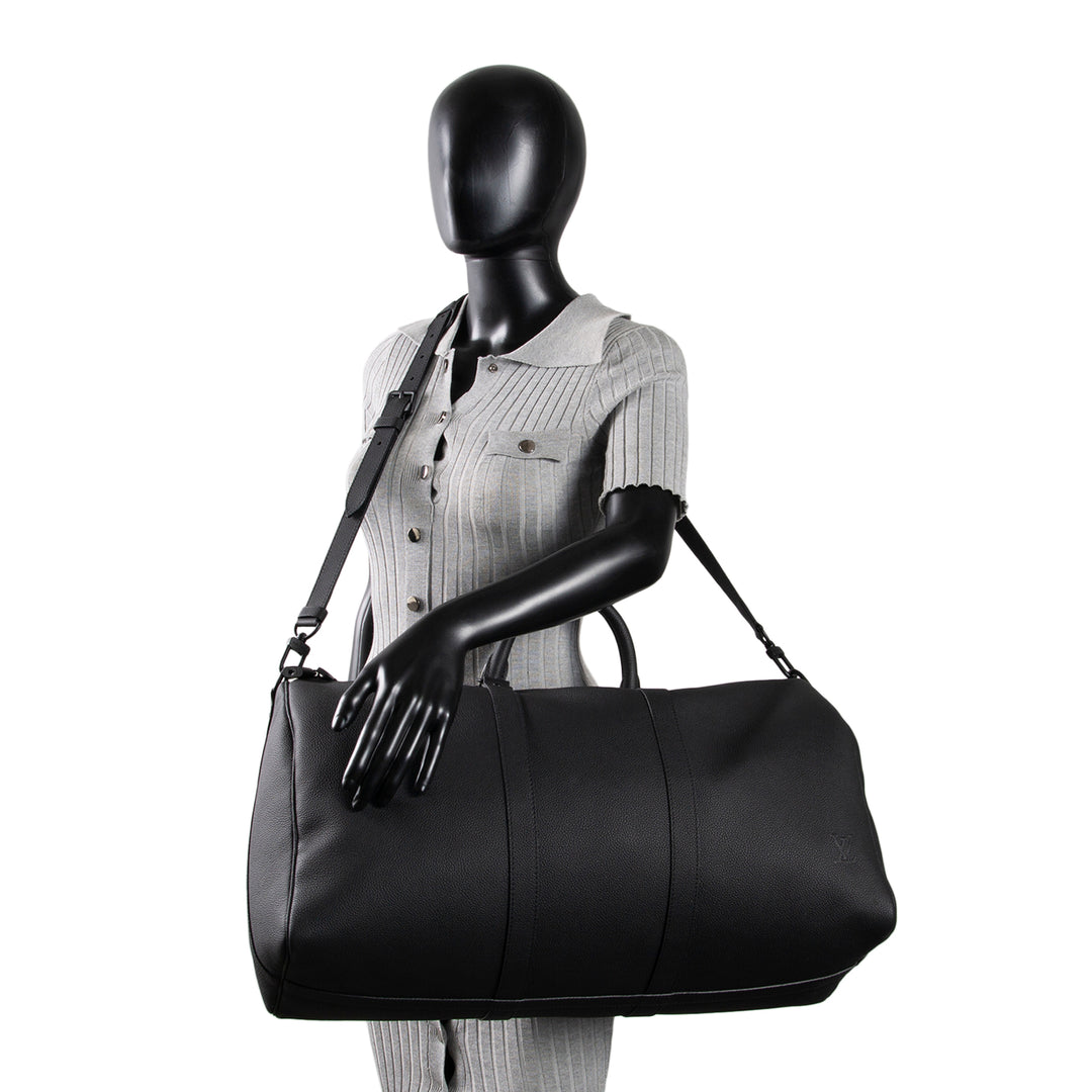 LOUIS VUITTON Taurillon Leather Keepall Bandouliere 50 - Black