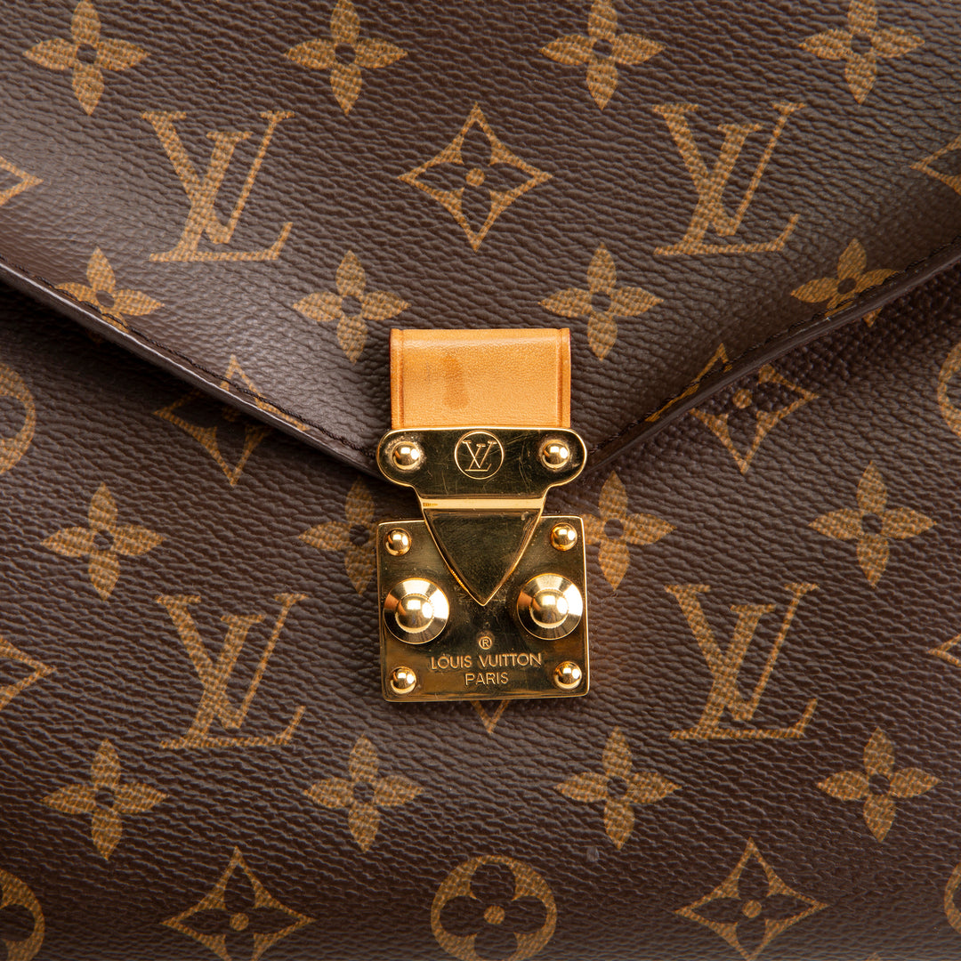 LOUIS VUITTON Monogram Metis Hobo