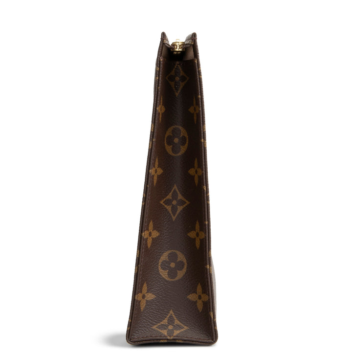 LOUIS VUITTON Monogram Poche Toilette 26