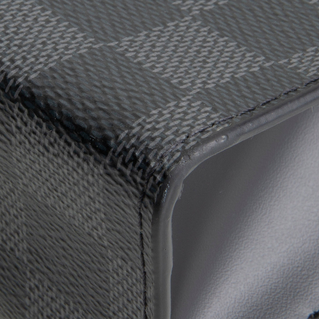 LOUIS VUITTON Damier Graphite Pochette Voyage