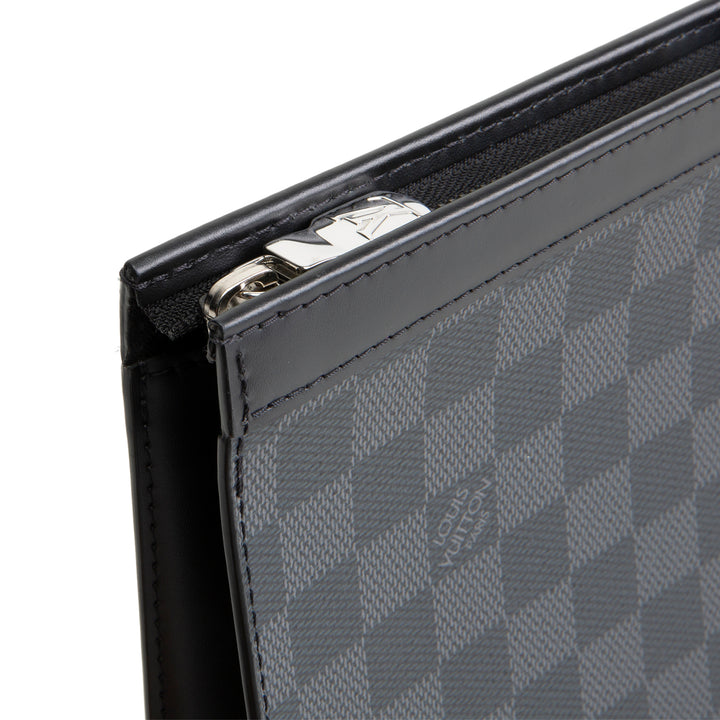 LOUIS VUITTON Damier Graphite Pochette Voyage