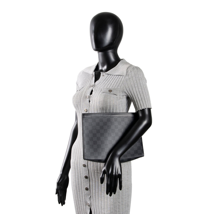 LOUIS VUITTON Damier Graphite Pochette Voyage