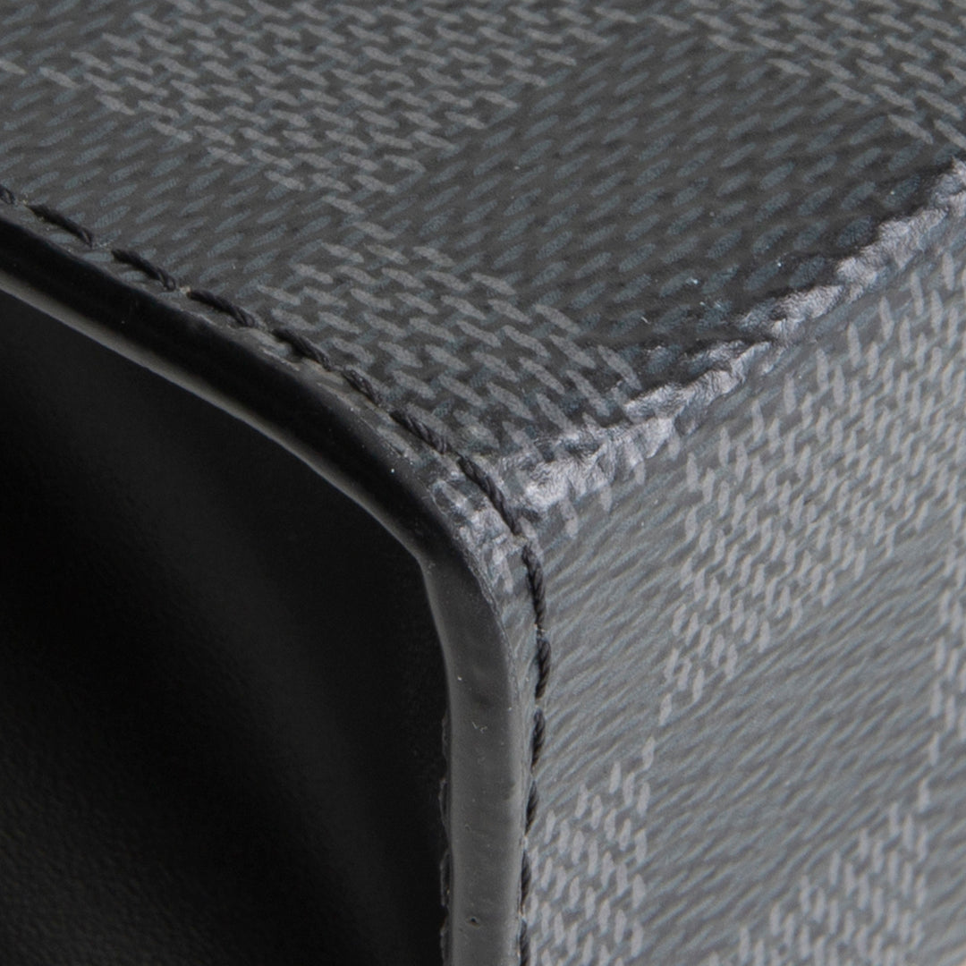 LOUIS VUITTON Damier Graphite Pochette Voyage