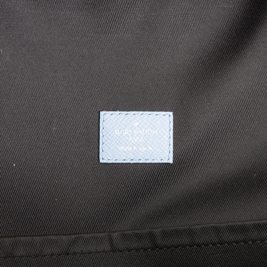 LOUIS VUITTON Discovery Backpack - Blue Taigarama OUTLET FINAL SALE