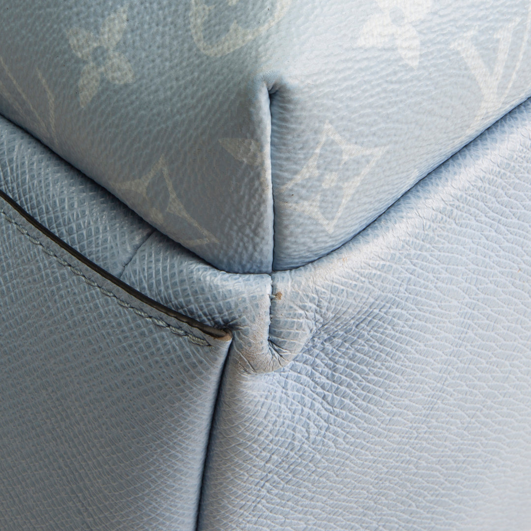 LOUIS VUITTON Discovery Backpack - Blue Taigarama OUTLET FINAL SALE