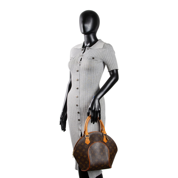 LOUIS VUITTON Vintage Monogram Ellipse PM