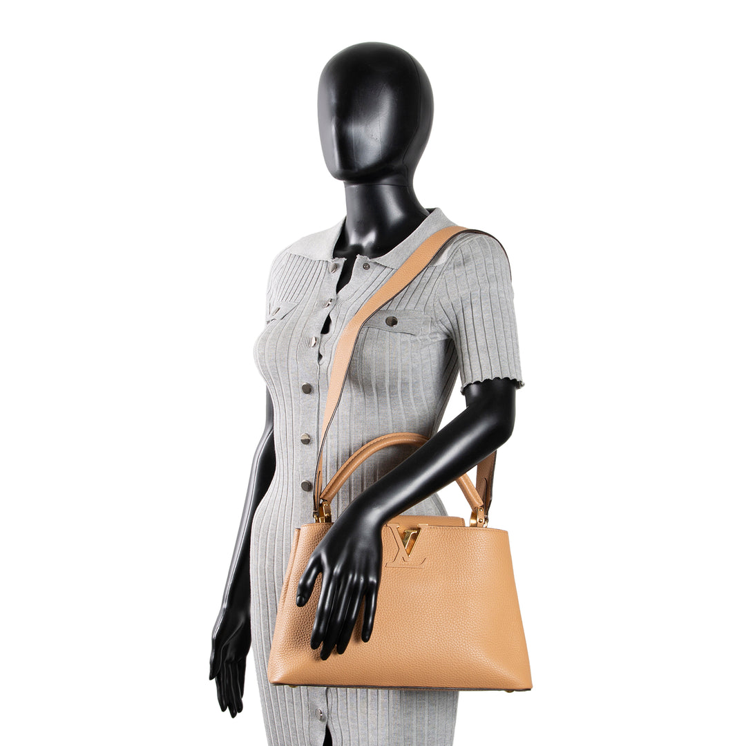 LOUIS VUITTON Capucines MM OUTLET FINAL SALE