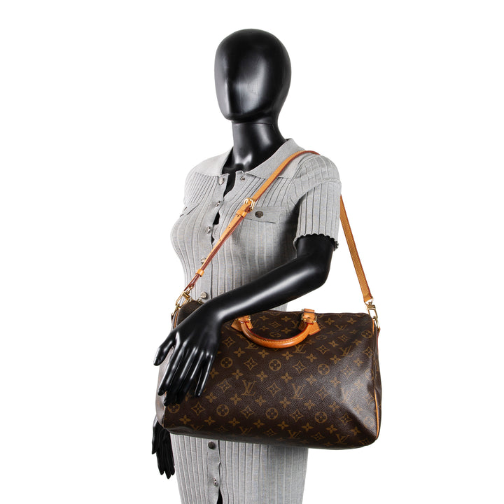LOUIS VUITTON Monogram Speedy Bandouliere 35