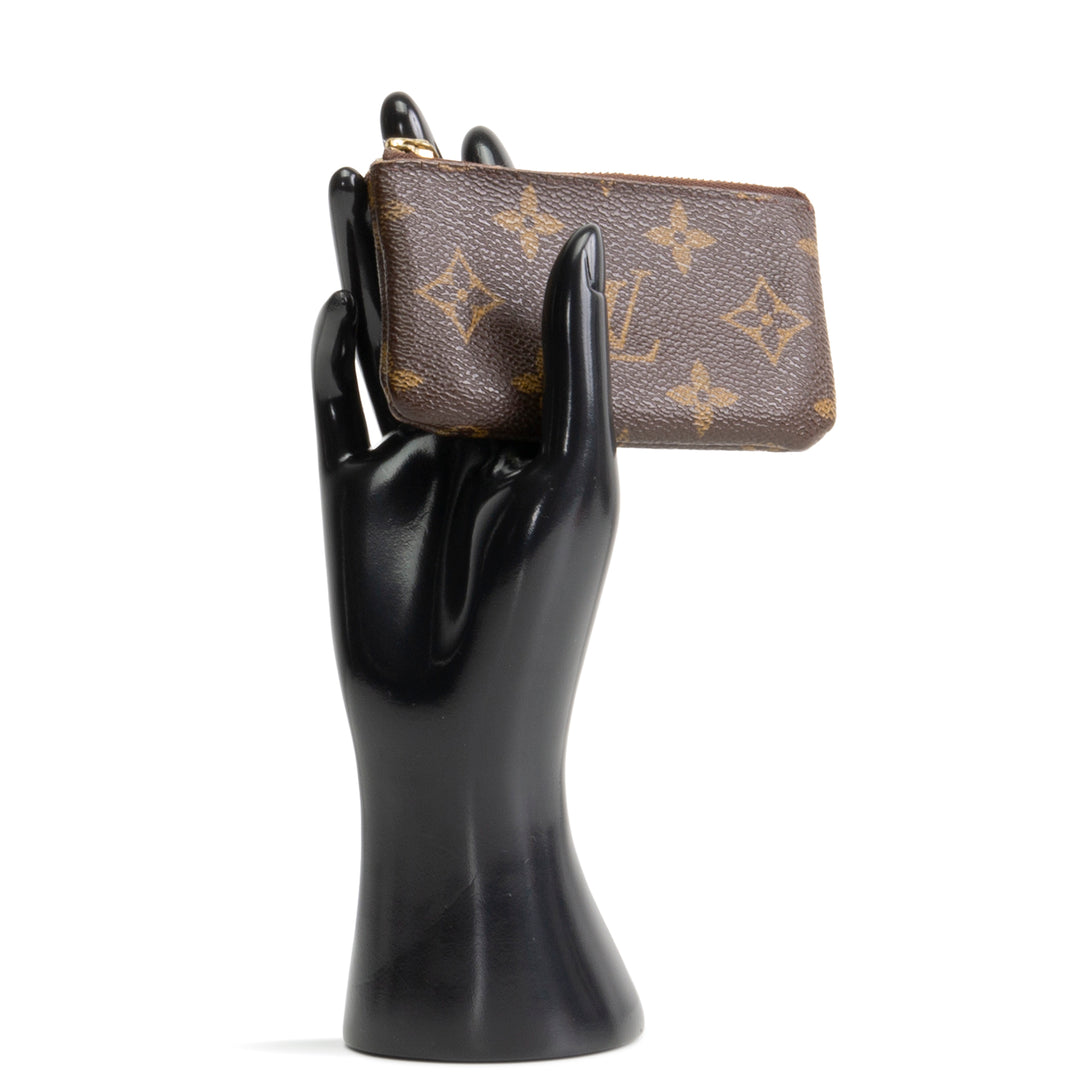 LOUIS VUITTON Vintage Monogram Key Pouch OUTLET FINAL SALE