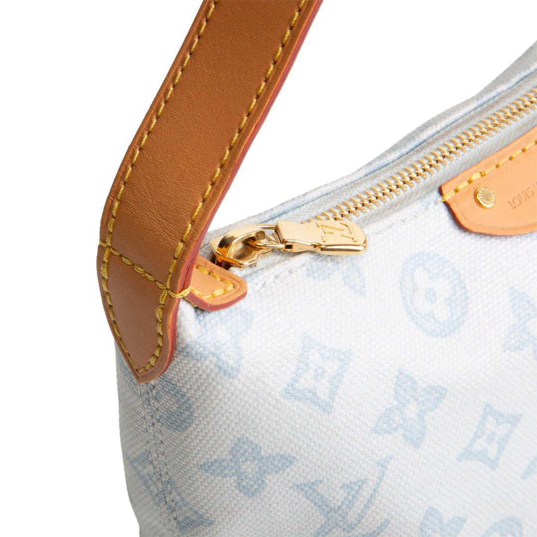 LOUIS VUITTON Monogram Pochette Hills - Blue OUTLET FINAL SALE