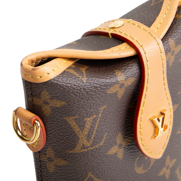 LOUIS VUITTON Fold Me Pouch - Monogram