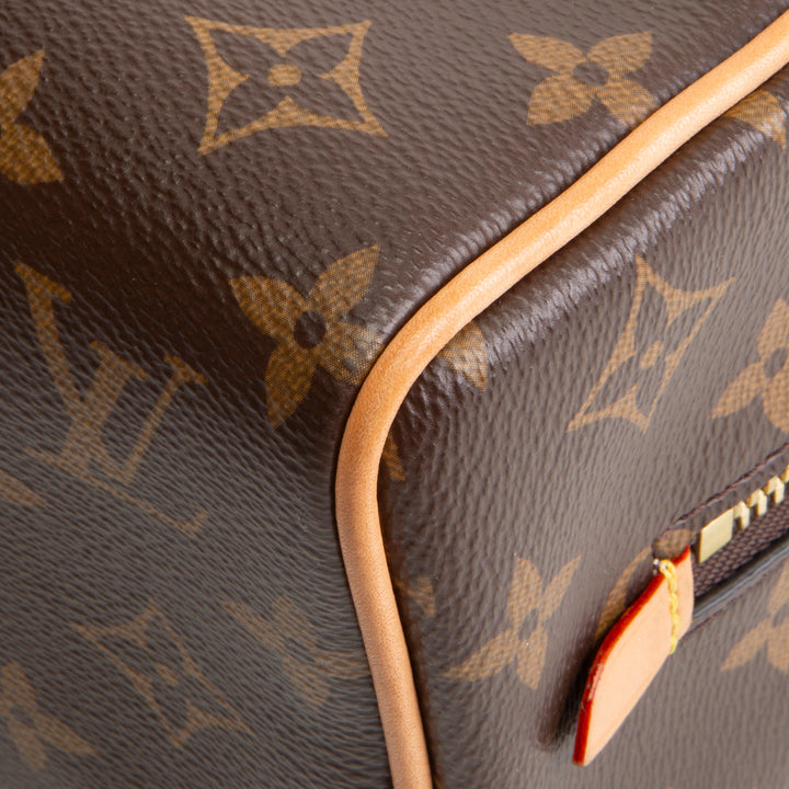 LOUIS VUITTON Monogram Locker Dopp Kit Toiletry