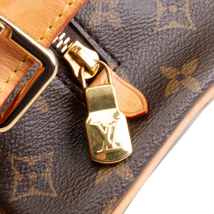 LOUIS VUITTON Monogram Locker Dopp Kit Toiletry