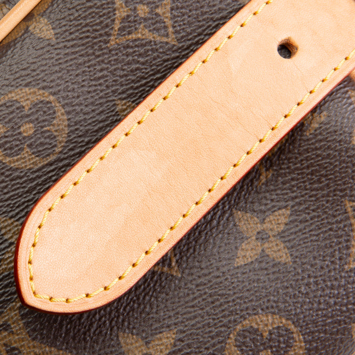 LOUIS VUITTON Monogram Locker Dopp Kit Toiletry