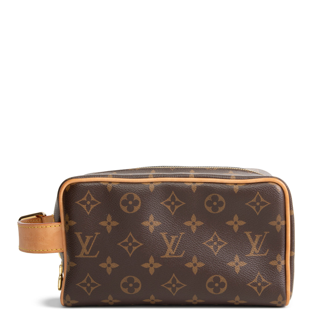 LOUIS VUITTON Monogram Locker Dopp Kit Toiletry
