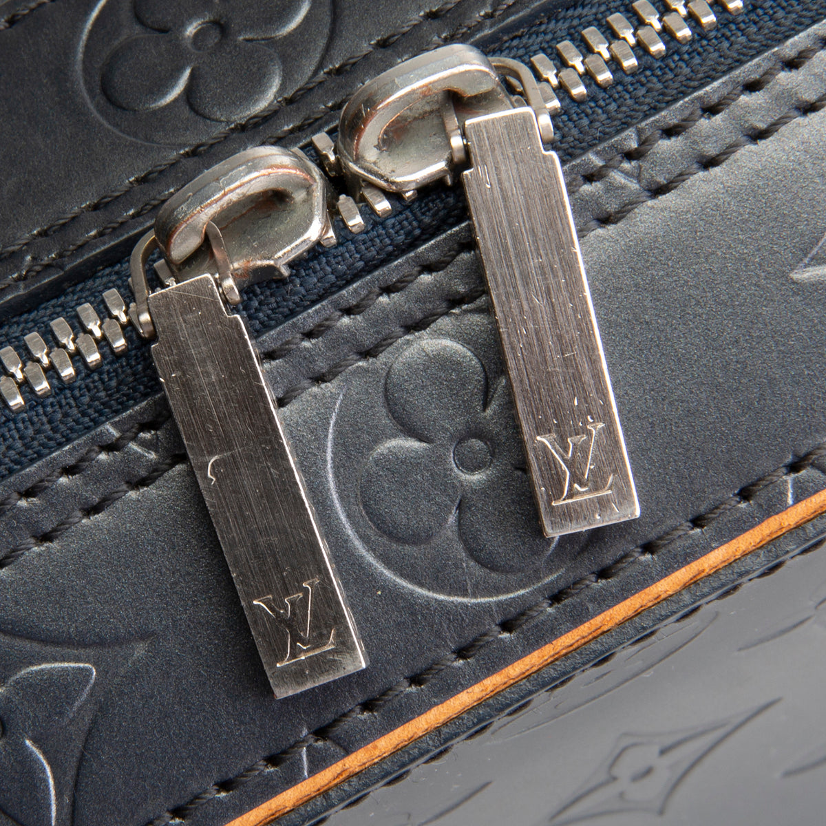 LOUIS VUITTON Vintage Malden Monogram Mat