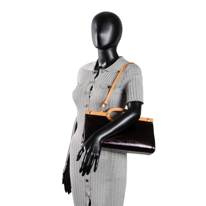 LOUIS VUITTON Monogram Vernis Roxbury Drive - Amarante