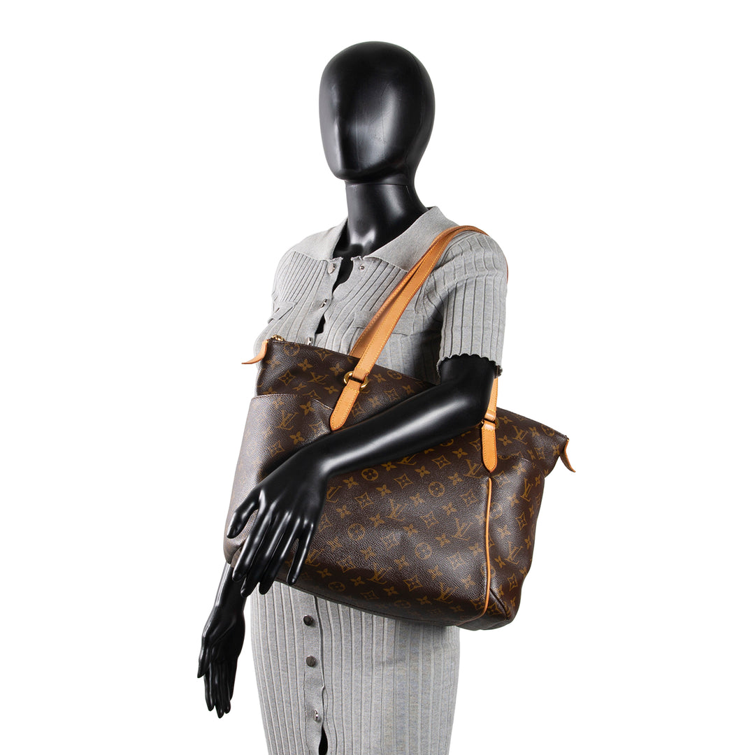 LOUIS VUITTON Totally - Monogram