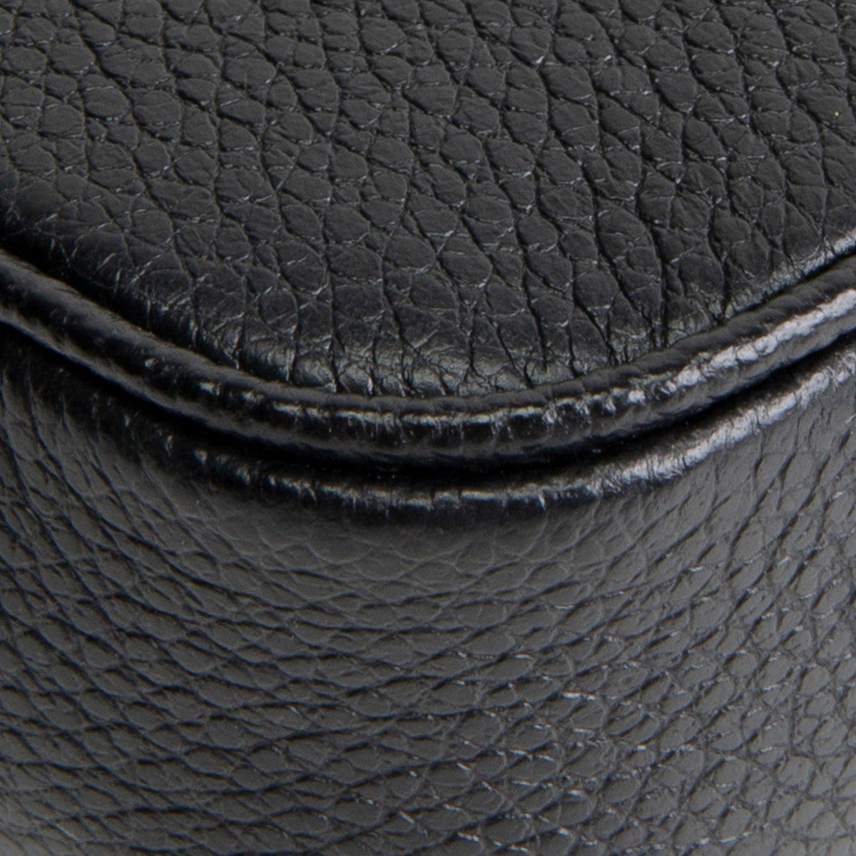 LOUIS VUITTON Bicolor Empreinte Mini Pochette Accessoires - Black / Beige
