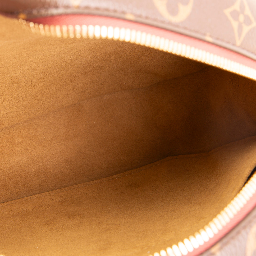 LOUIS VUITTON Boite Chapeau Souple MM Monogram