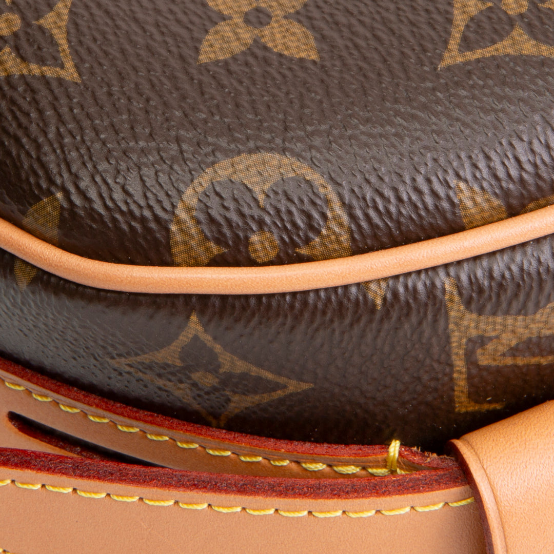 LOUIS VUITTON Boite Chapeau Souple MM Monogram