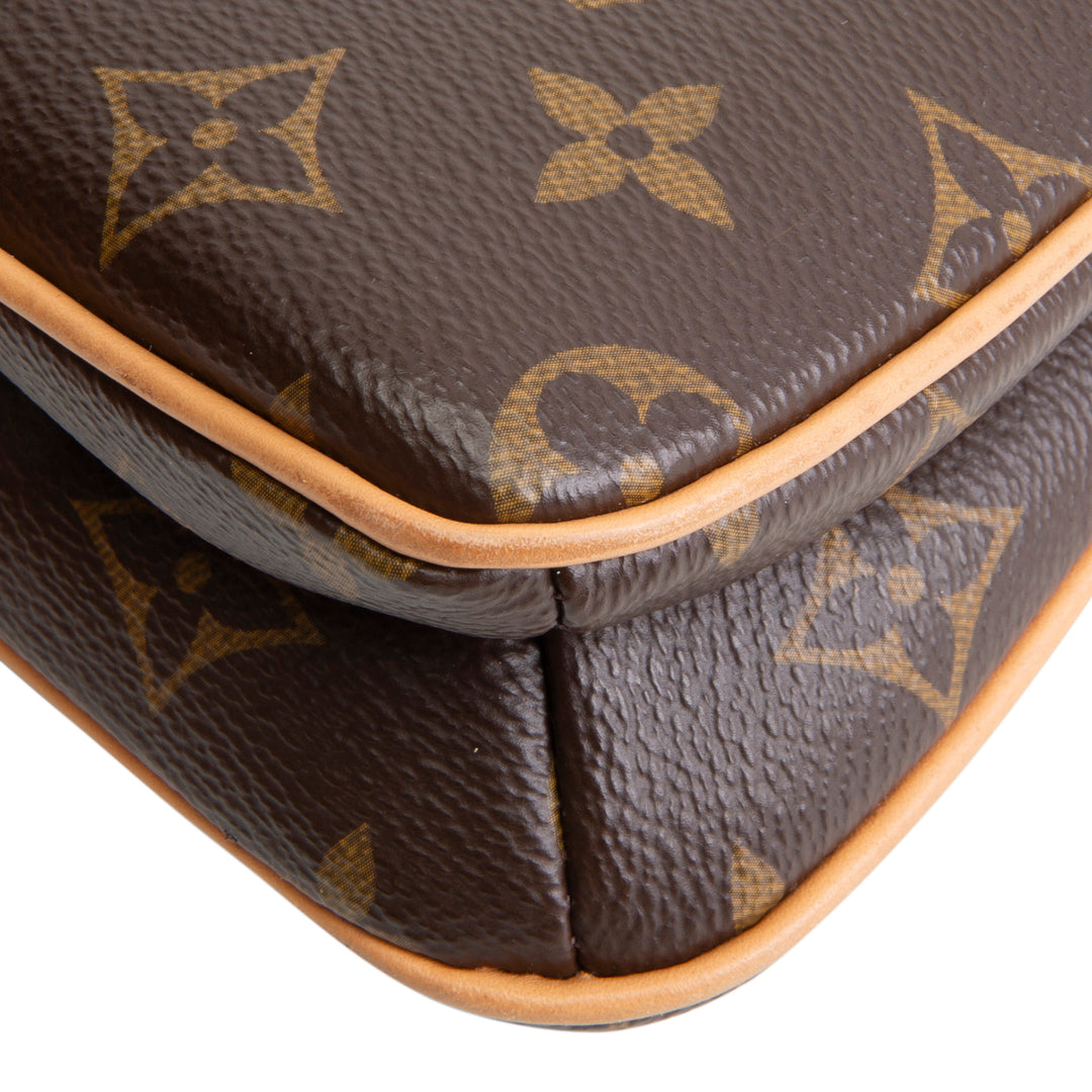 LOUIS VUITTON Pochette Liv Monogram