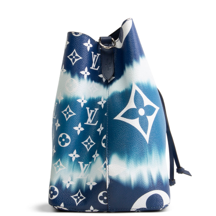 LOUIS VUITTON Neonoe Escale Giant Monogram - Blue