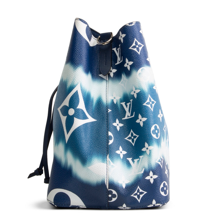 LOUIS VUITTON Neonoe Escale Giant Monogram - Blue