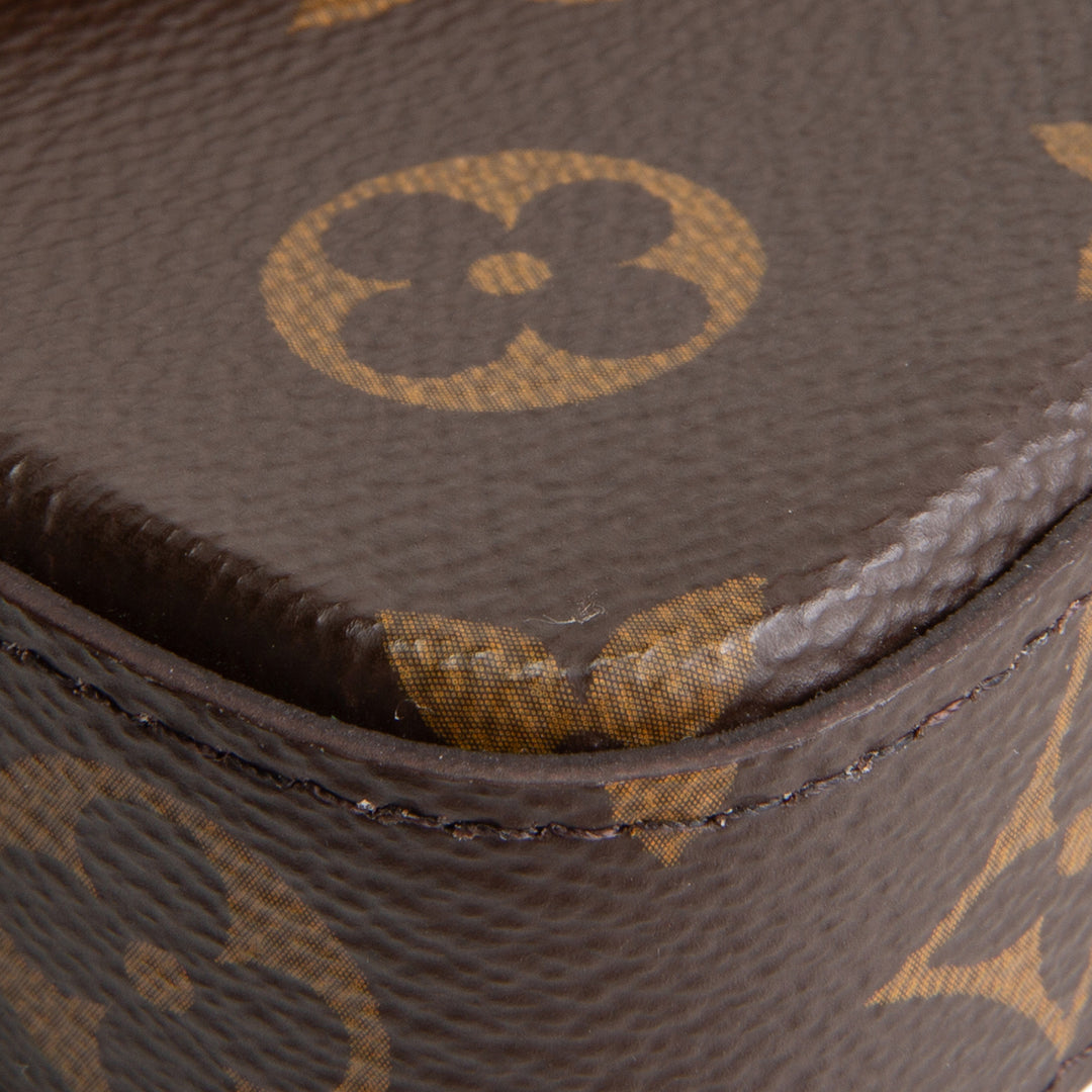 LOUIS VUITTON Monogram Felicie Pochette