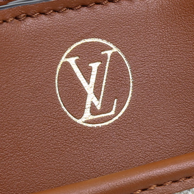 LOUIS VUITTON Monogram Tuffetage On My Side PM - Neutral