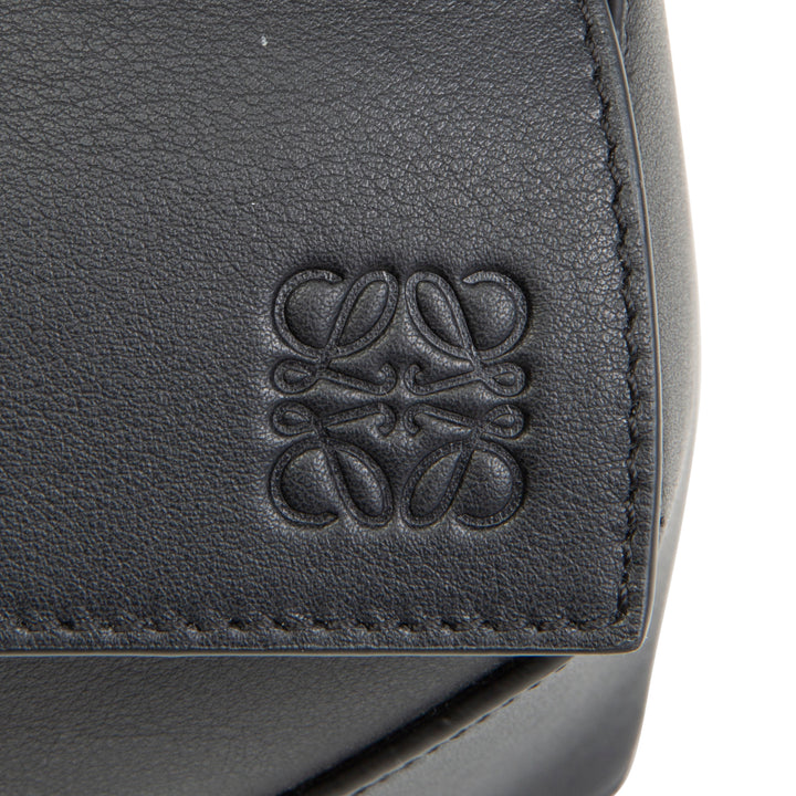 LOEWE Puzzle Edge Bumbag - Black