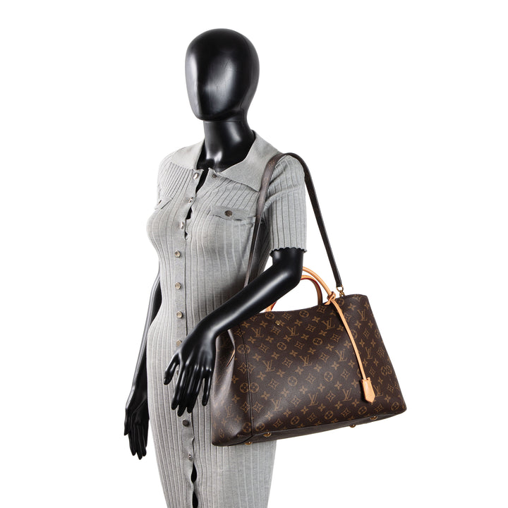 LOUIS VUITTON Monogram Montaigne GM