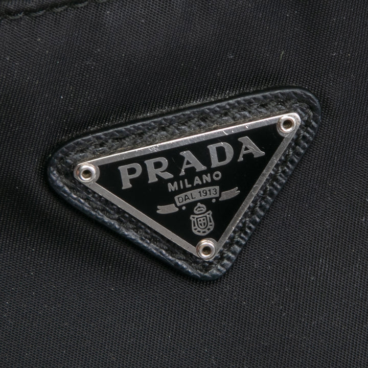 PRADA Re-Edition 2005 Shoulder Bag-Black