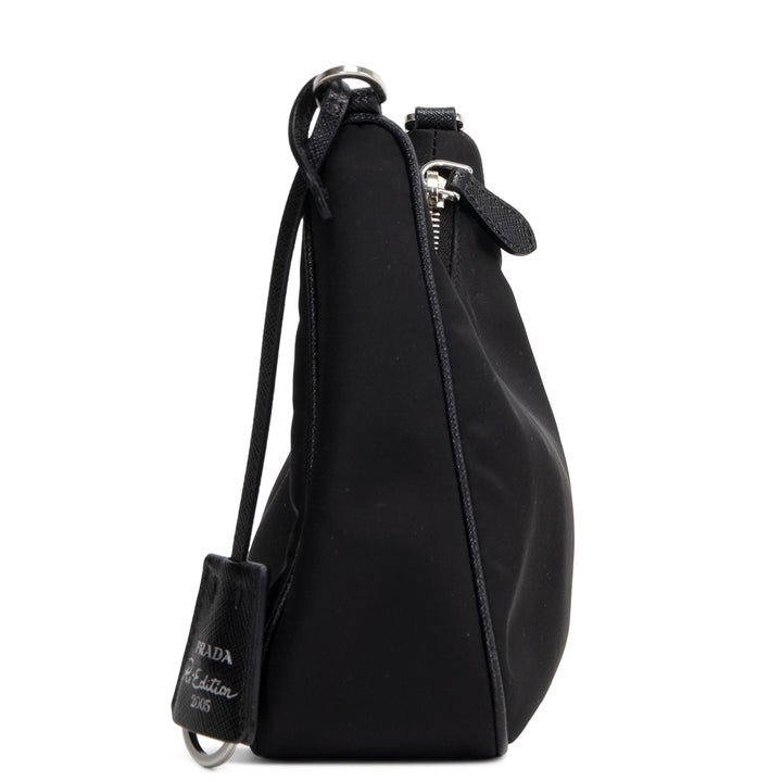 PRADA Nylon Re-Edition 2005 Shoulder Bag - Black