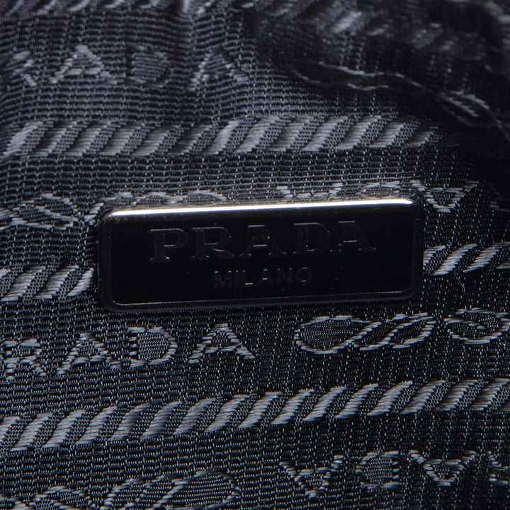 PRADA Nylon Re-Edition 2005 Shoulder Bag - Black