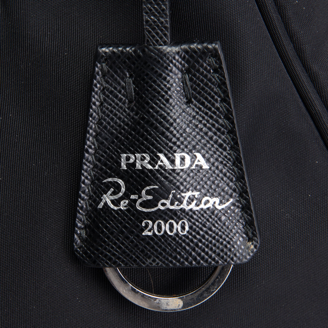 PRADA Nylon Re-Edition 2000 Shoulder Bag -Black OUTLET FINAL SALE