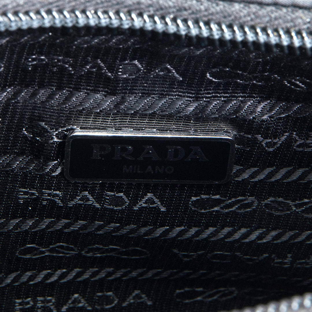 PRADA Nylon Re-Edition 2000 Shoulder Bag -Black OUTLET FINAL SALE