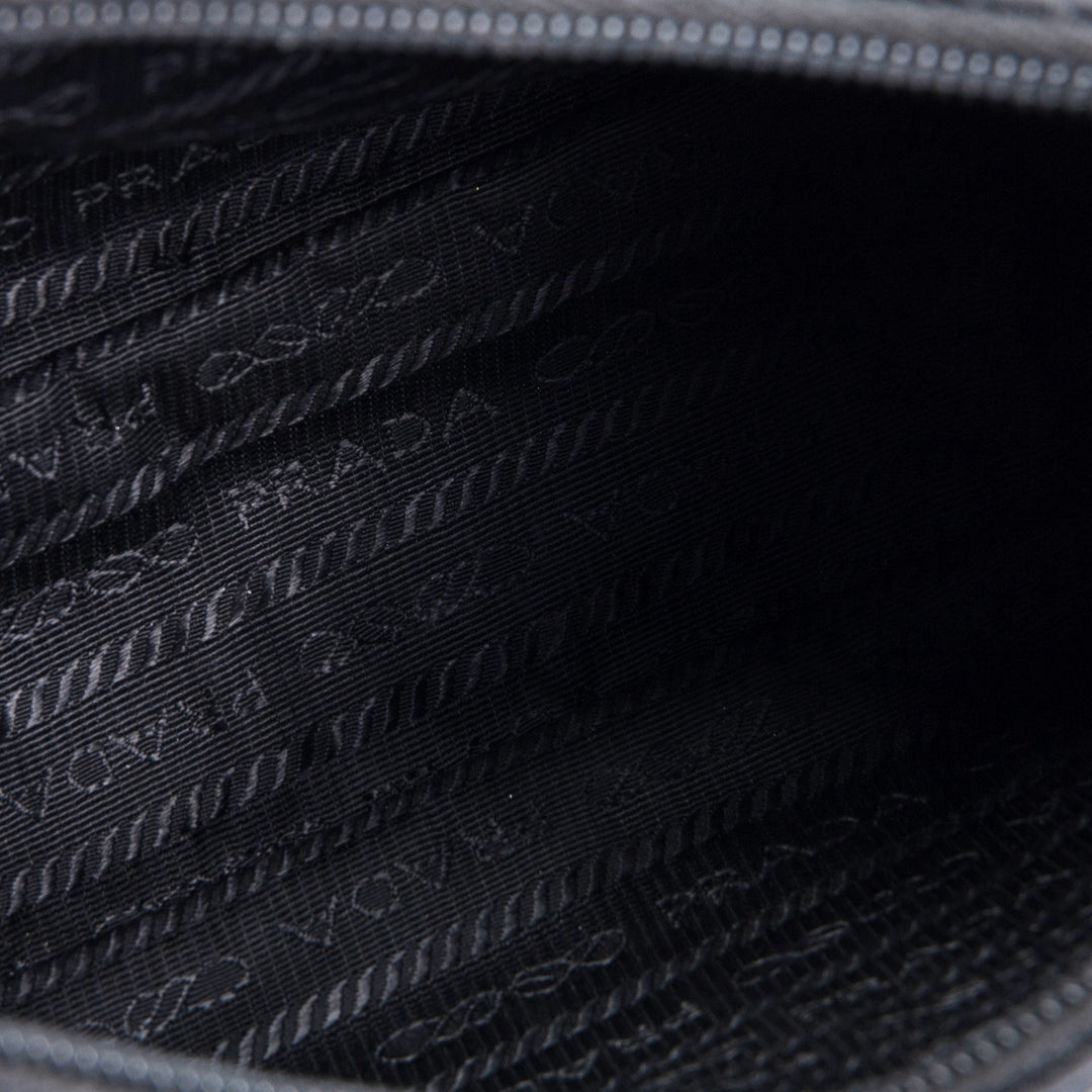 PRADA Nylon Re-Edition 2000 Shoulder Bag -Black OUTLET FINAL SALE