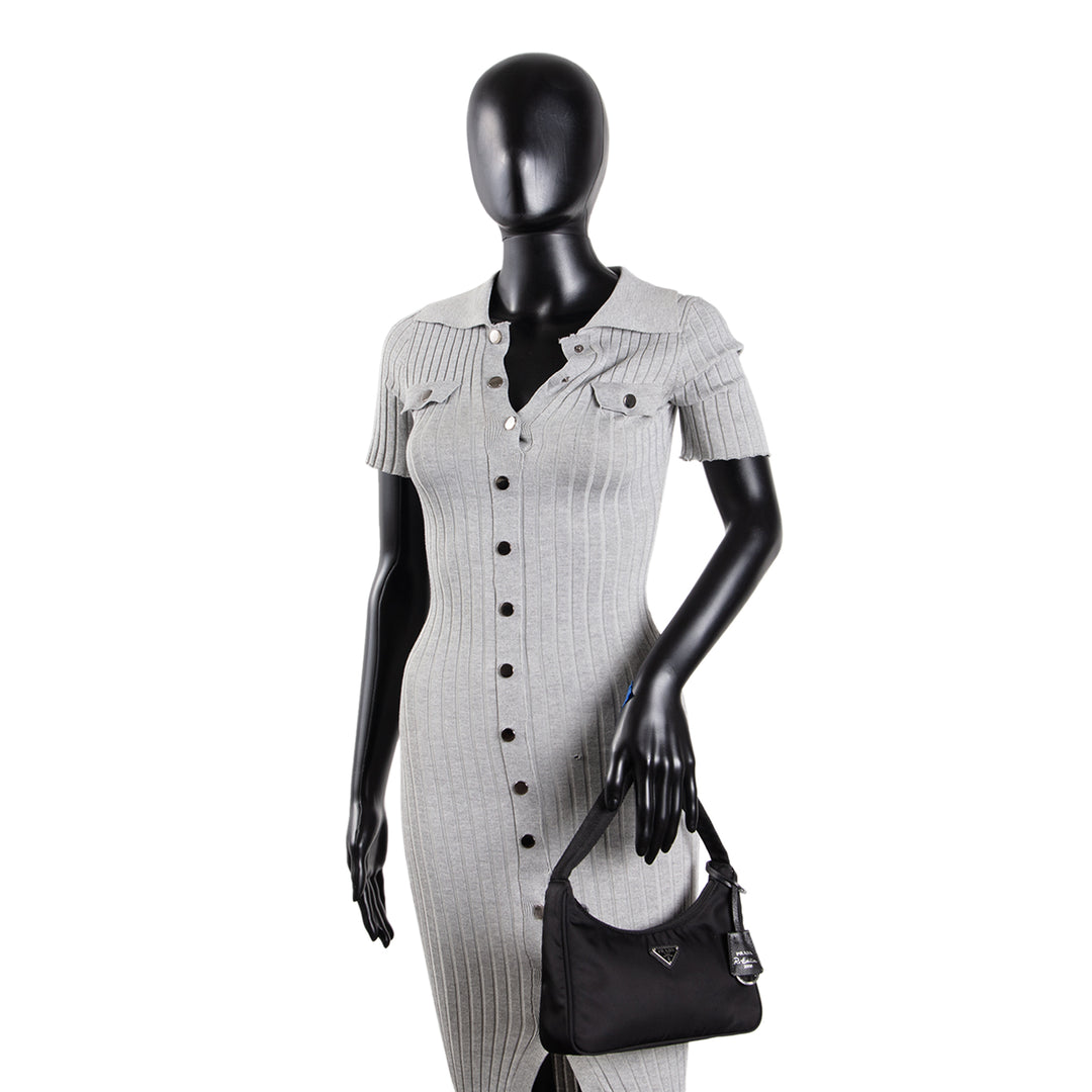 PRADA Nylon Re-Edition 2000 Shoulder Bag -Black OUTLET FINAL SALE