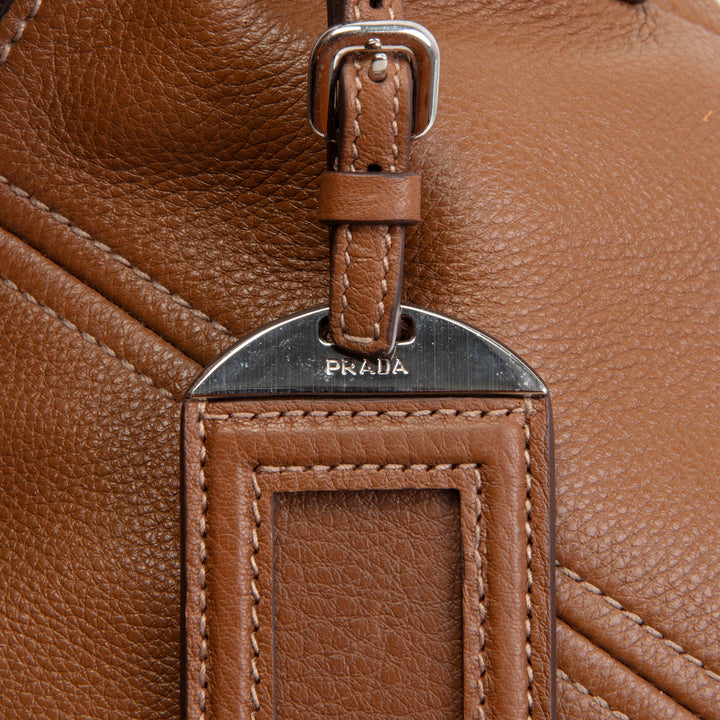 PRADA Vitello Phenix Hobo - Brown