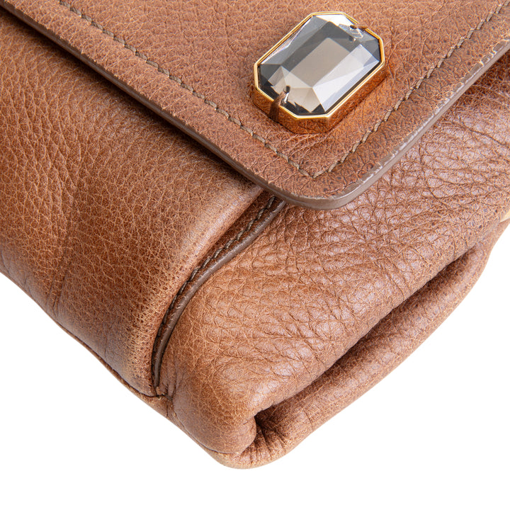 PRADA Cervo Pietre Clutch - Camello Brown