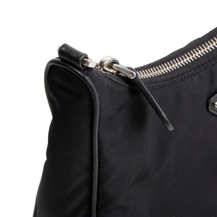 PRADA Re-Edition 2005 Shoulder Bag - Black