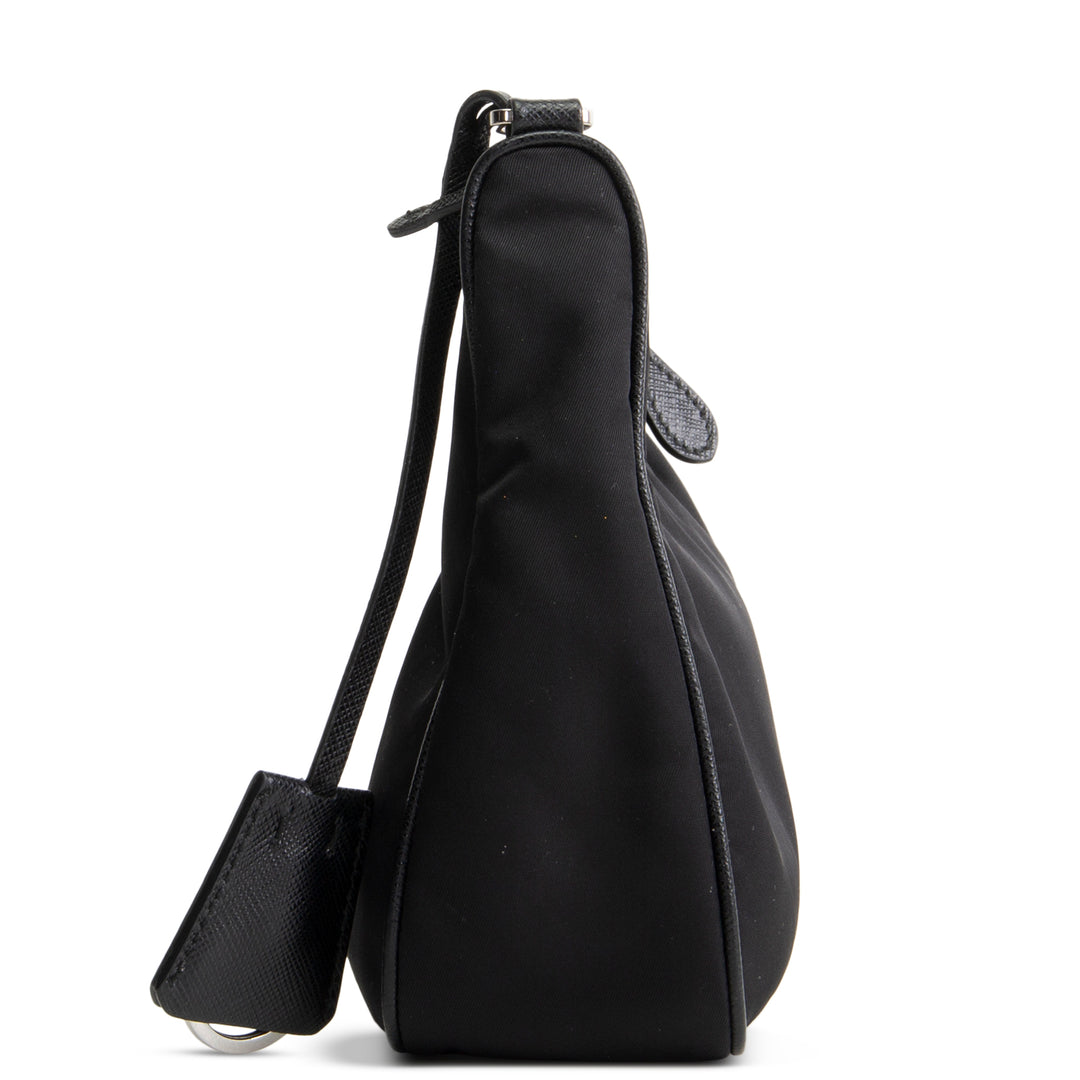 PRADA Re-Edition 2005 Shoulder Bag - Black