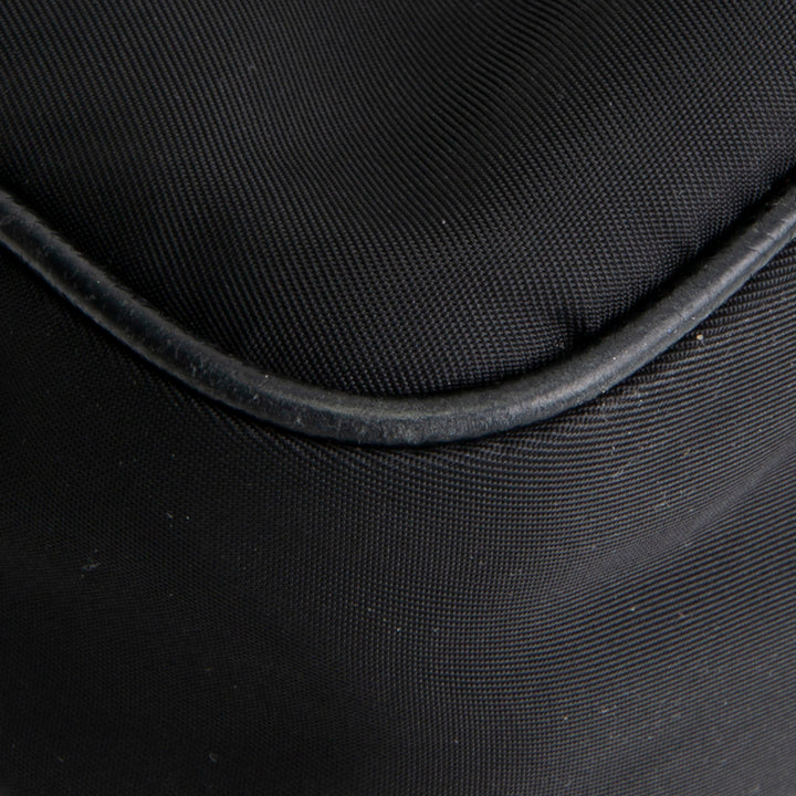 PRADA Re-Edition 2005 Shoulder Bag - Black