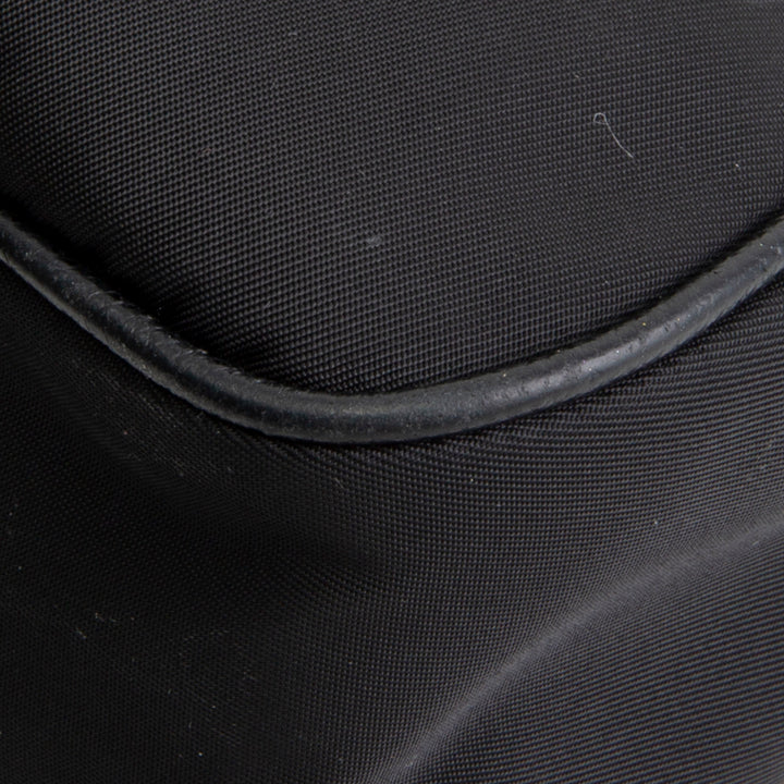 PRADA Re-Edition 2005 Shoulder Bag - Black