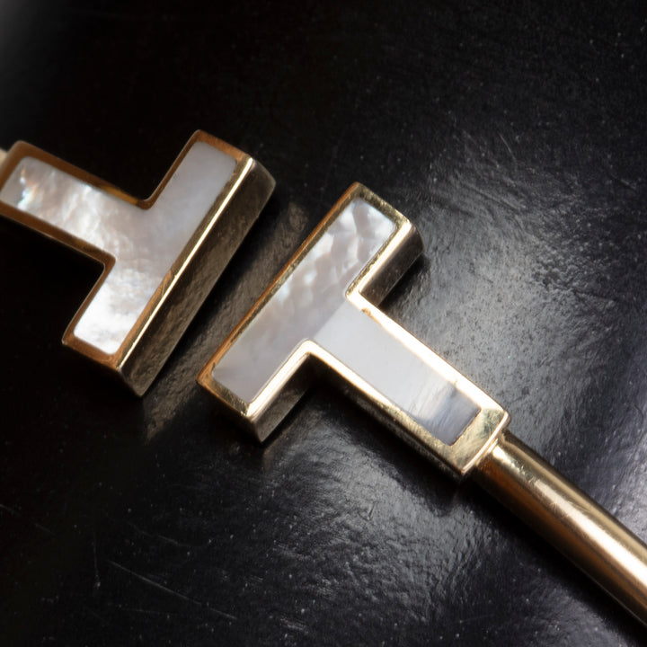 TIFFANY & CO. Mother Of Pearl Wire Bracelet