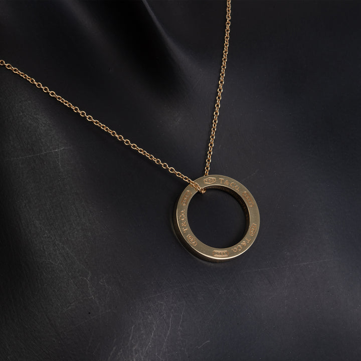 TIFFANY & CO. Open Circle Pendant Necklace